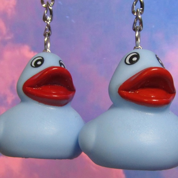 Duck Earrings 🐥 - Picture 1 of 2